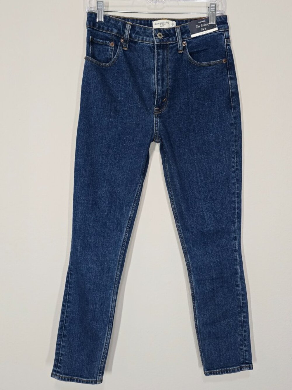 Abercrombie Curve Love HIgh Rise Skinny Jeans 26 Medium Wash Stretch NWT